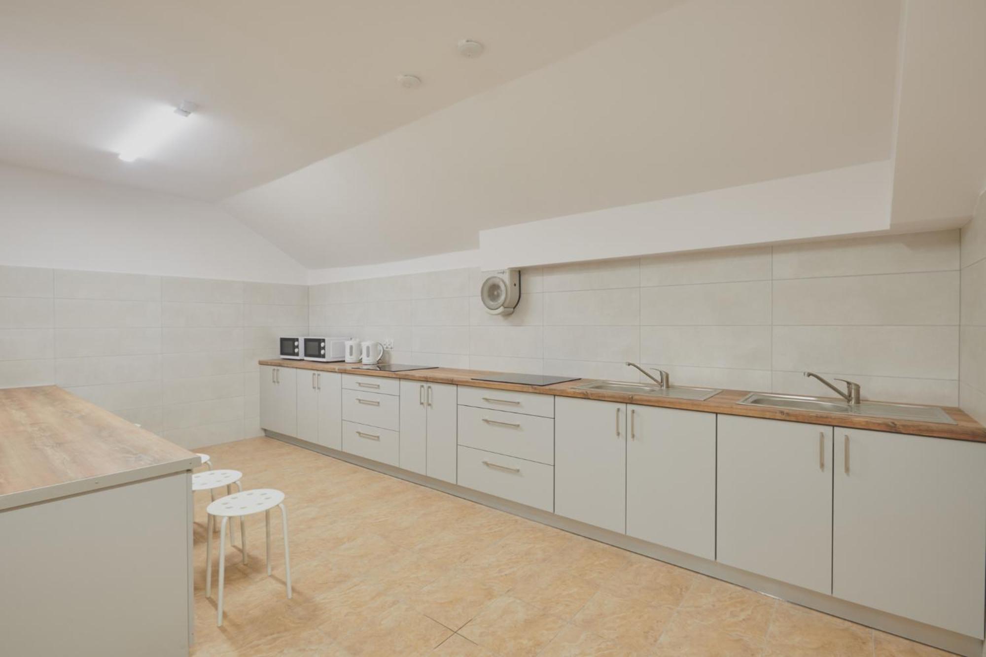 Hostel L44 Новы-Тарг Экстерьер фото